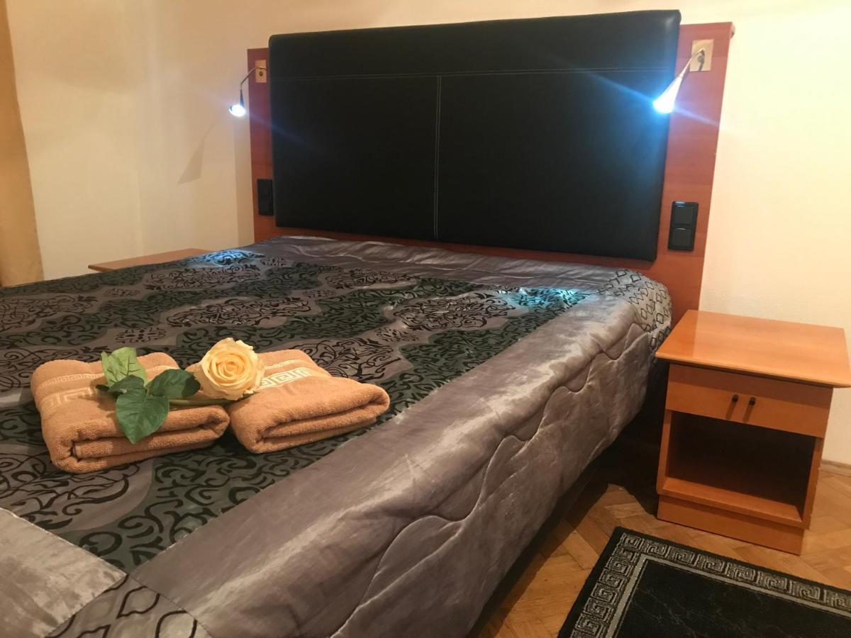 올 시즌스 호스텔 프라하 외부 사진